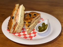 Focaccia Pavo & Panela