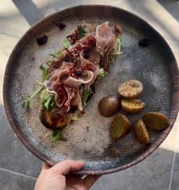Toast mediterraneo