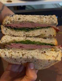 Roast beef sandwich