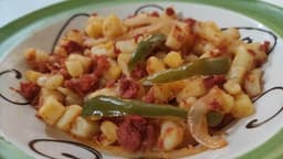 PAPAS CON LONGANIZA